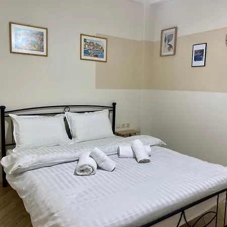 A Modern Flat In The Centre *