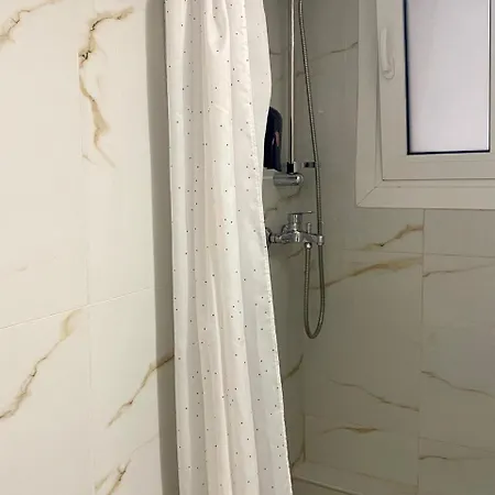 A Modern Flat In The Centre Apartment *